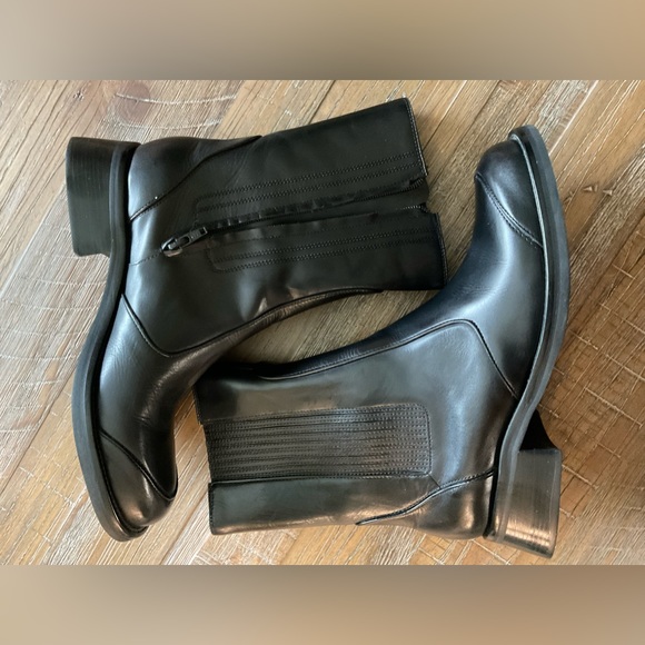 Cole Haan ankle boots size 10.5 black leather combat boot - Picture 3 of 12